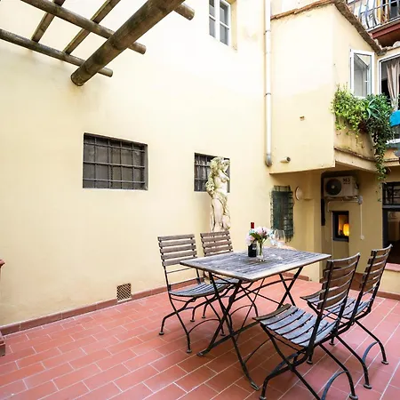 Apartment Station With Garden *